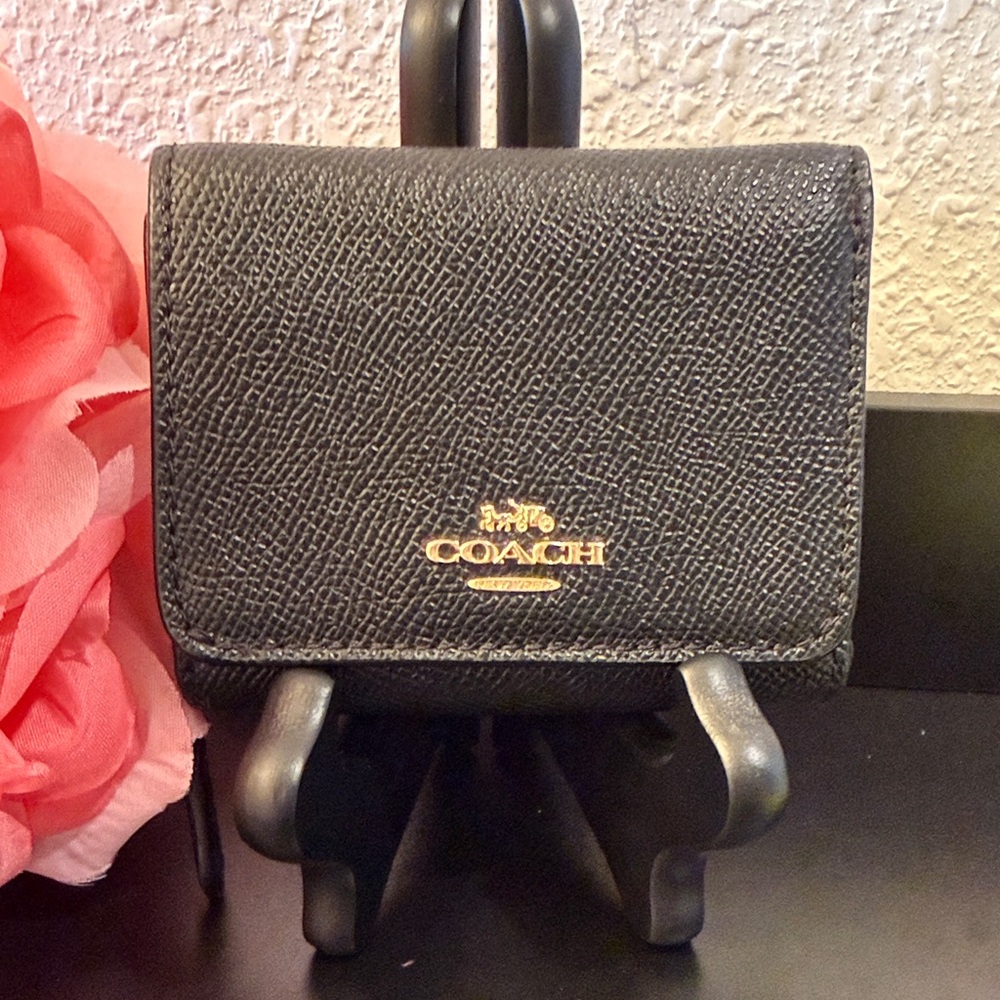 Coach Black Crossgrain Leather Tri-Fold Wallet with Gold Hardware NWOT